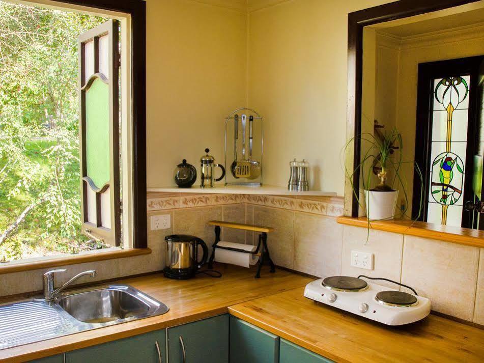Ashwood Cottages Bright Exterior foto
